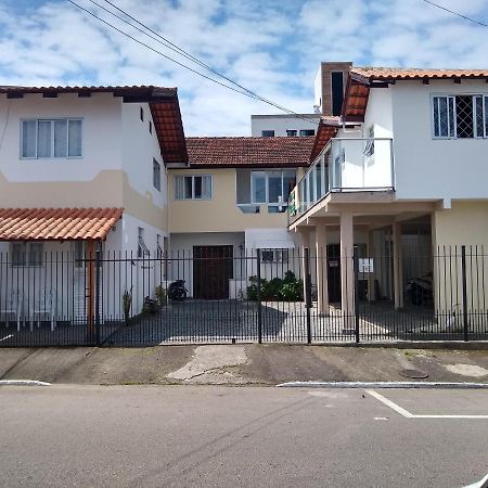 فيلا Casa Balneário Camboriú المظهر الخارجي الصورة